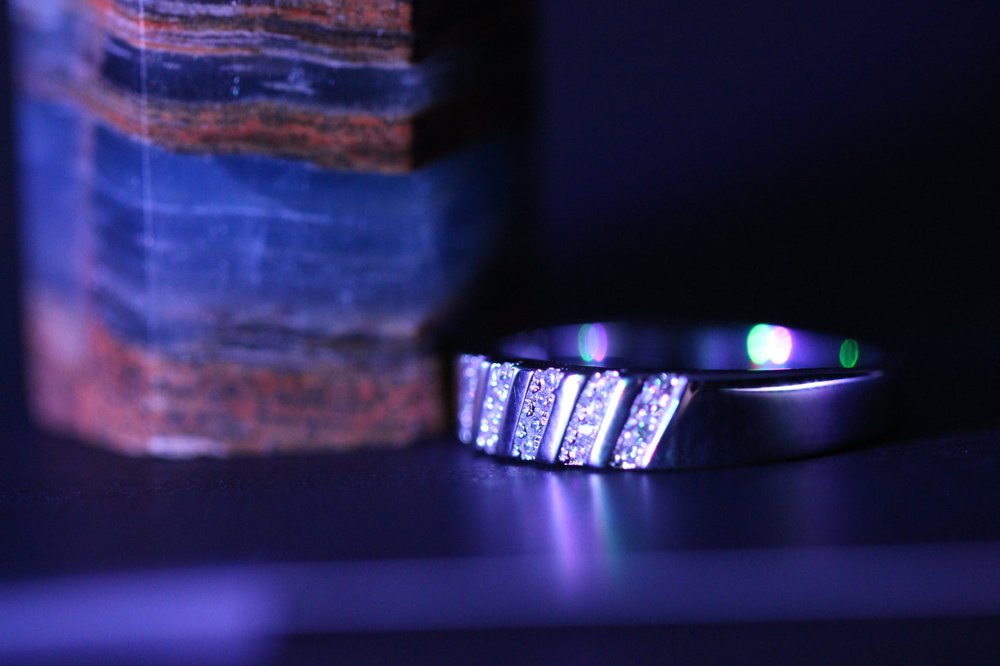 Brilliant Embers Sterling Silver Rhodium-plated 20 Stone Micro Pavé CZ Men's Ring