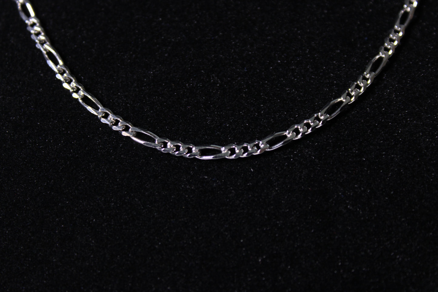 Sterling Silver Rhodium-plated 2.85mm Figaro Chain