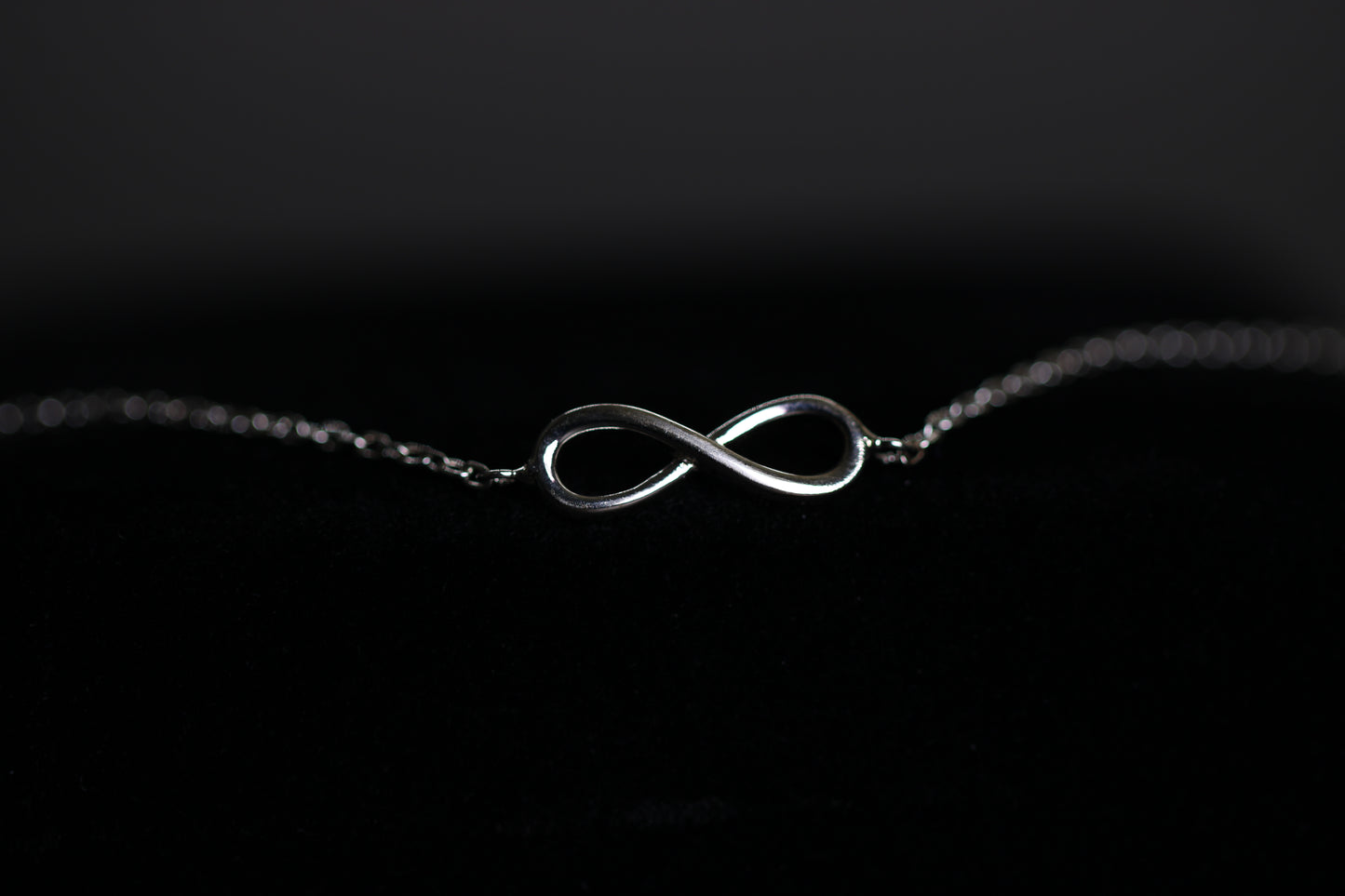 Thin Silver Infinity Bracelet For Women 20cm